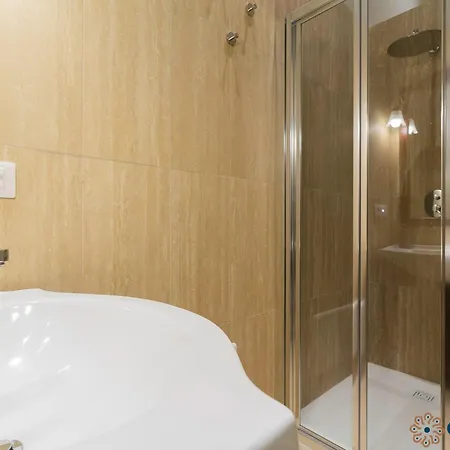 Gasthof Opera Prima 3*